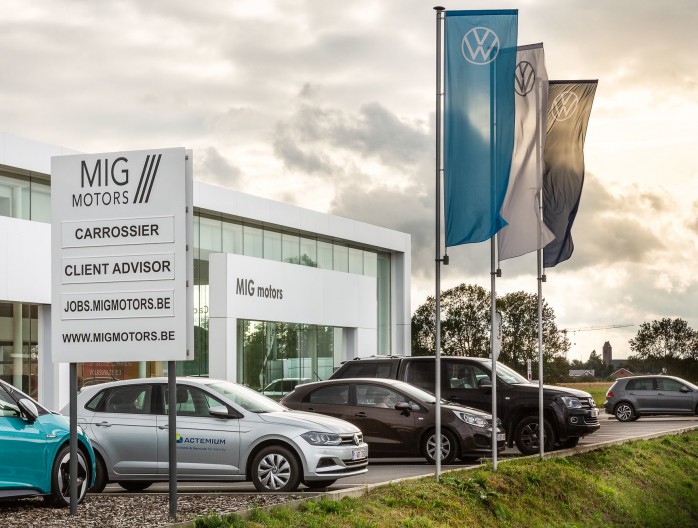 MIG Motors Aalter parking