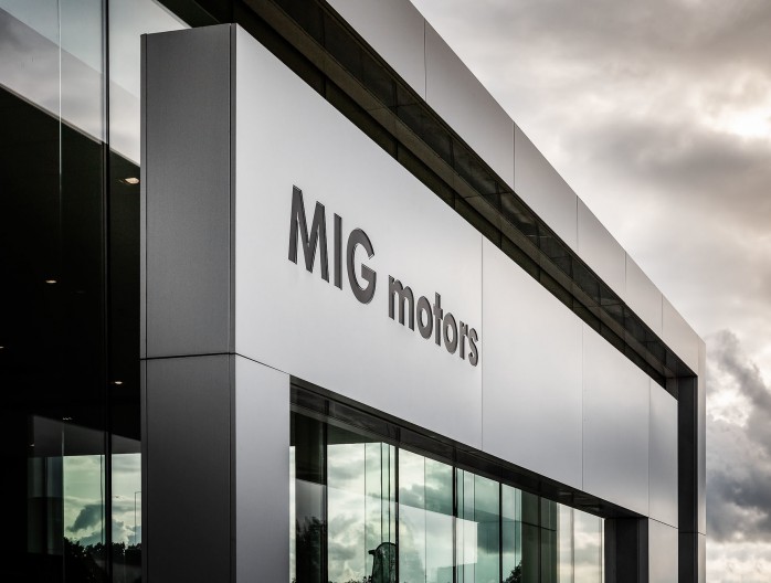 MIG Motors Aalter gevel