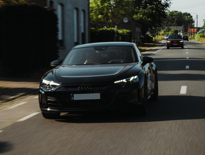 Audi e-tron GT Tour 2023 MIG Motors