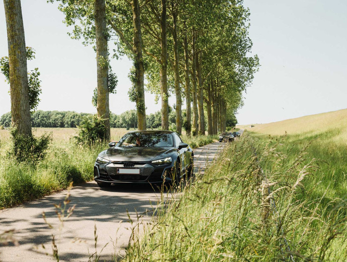 Audi e-tron GT Tour 2023 MIG Motors