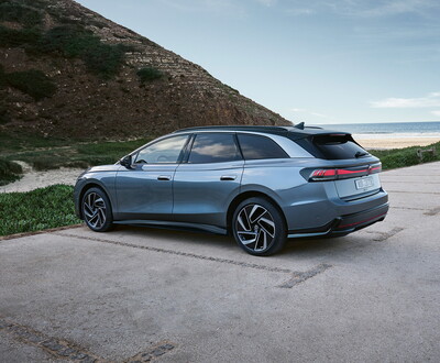 vw-id7-tourer-head