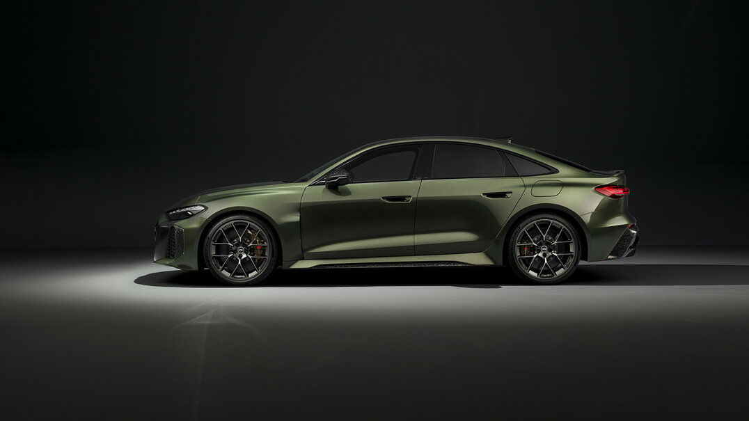 Audi RS 5 bij MIG Motors Latem, Gent, Aalter