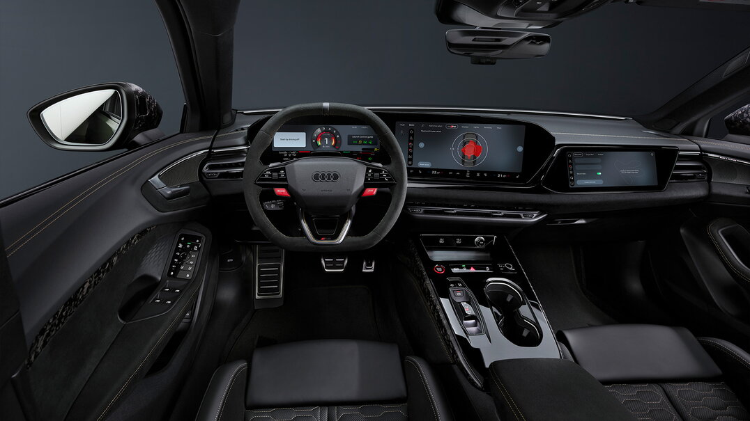 Audi RS 5 bij MIG Motors Latem, Gent, Aalter