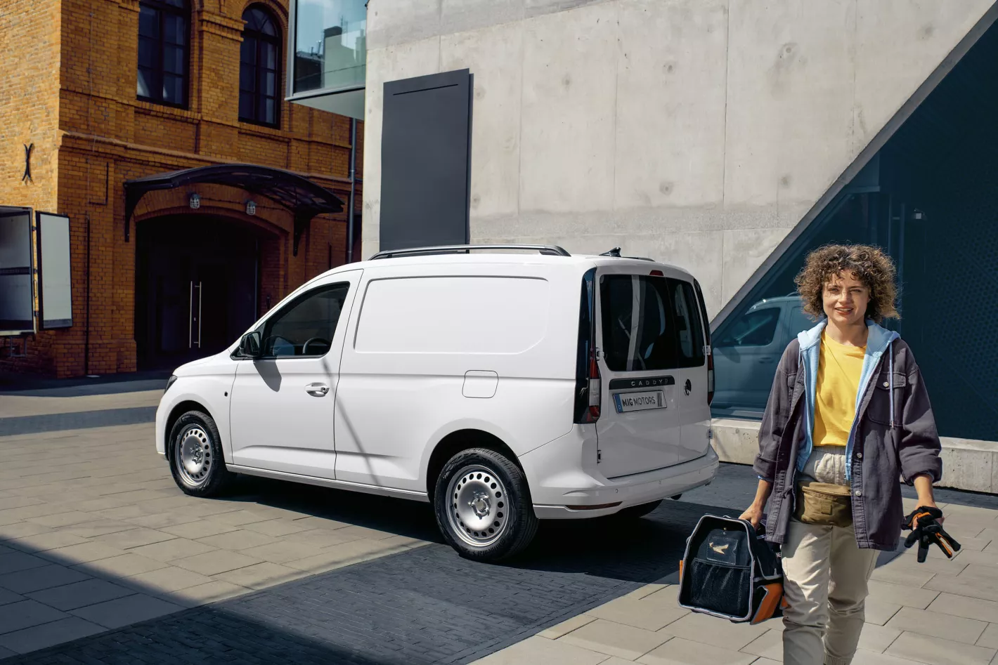 Volkswagen Caddy Cargo MIG Motors