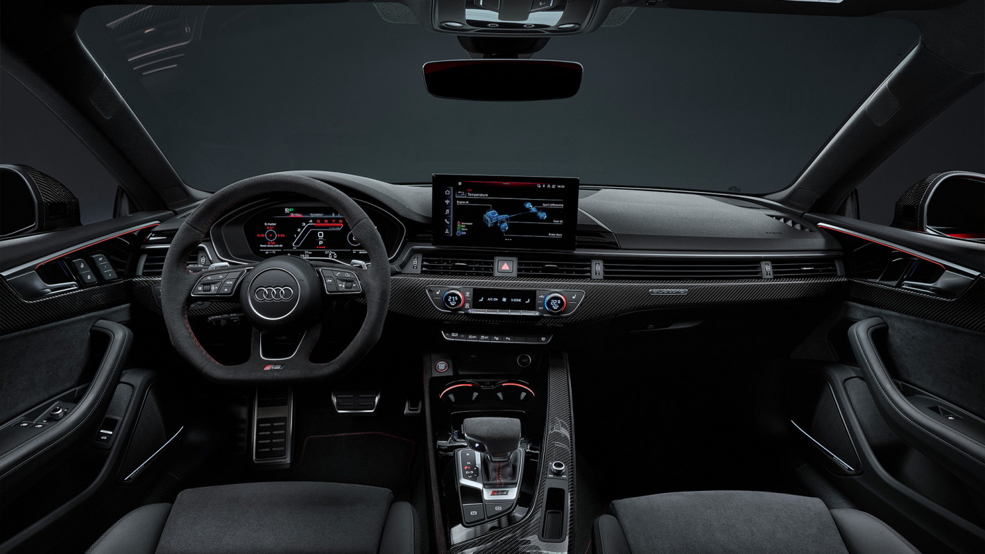 Audi RS4 Avant interieur