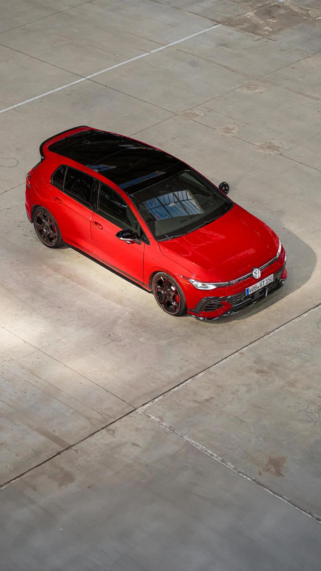 Volkswagen Golf GTI EDITION 50