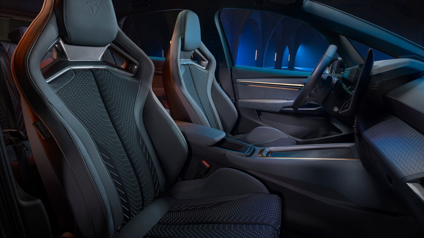 CUPRA Born kuipstoelen