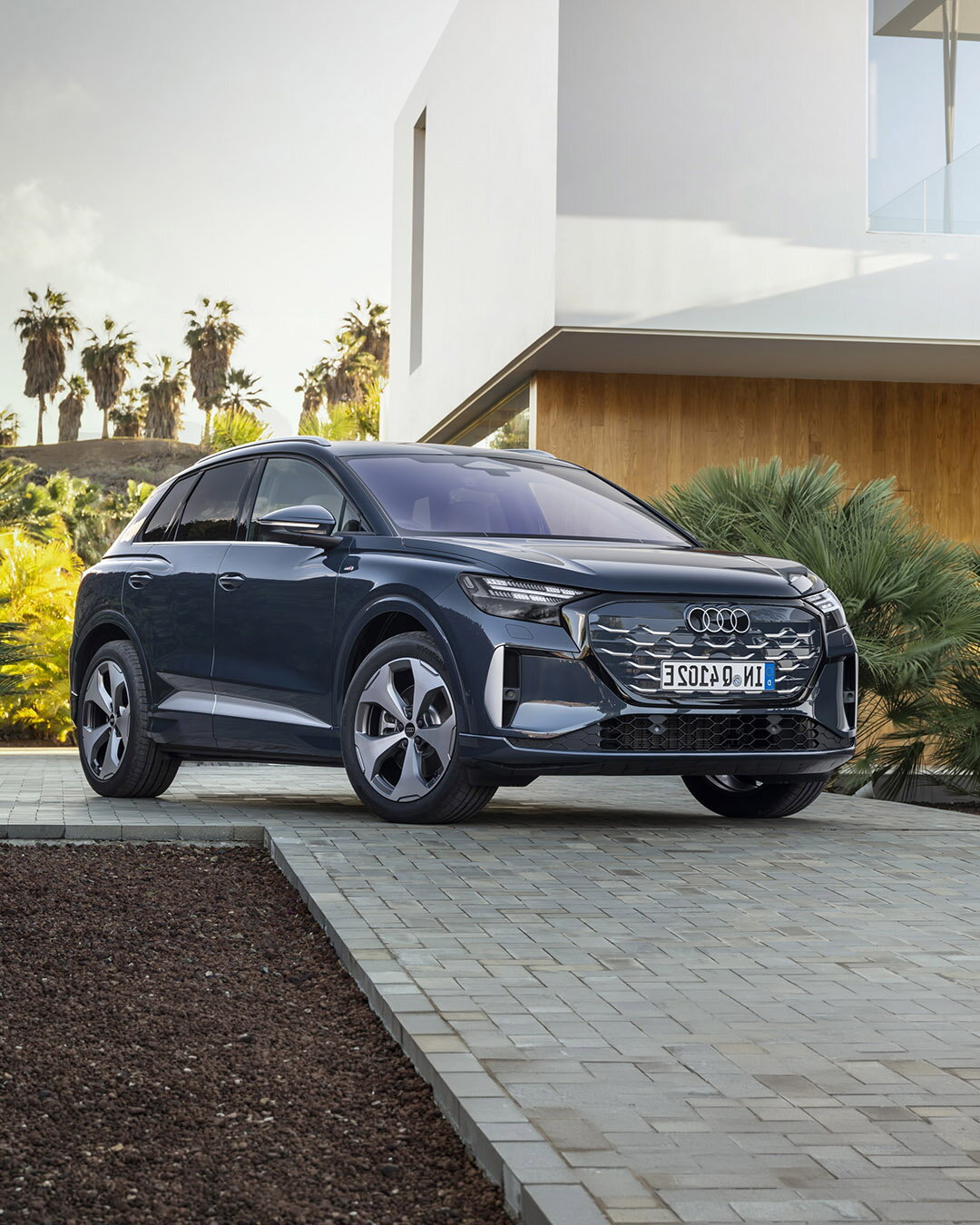 Audi Q4 SUV e-tron MIG Motors 2026