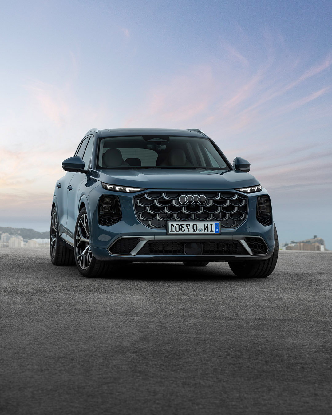 Audi Q7 MIG Motors